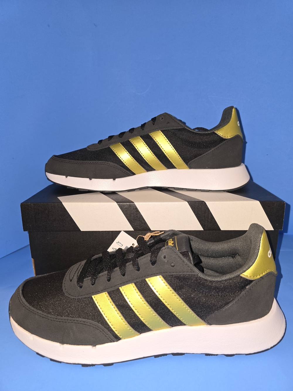 Brand new Adidas Run 60s 2.0 sneakers Womens 9.5